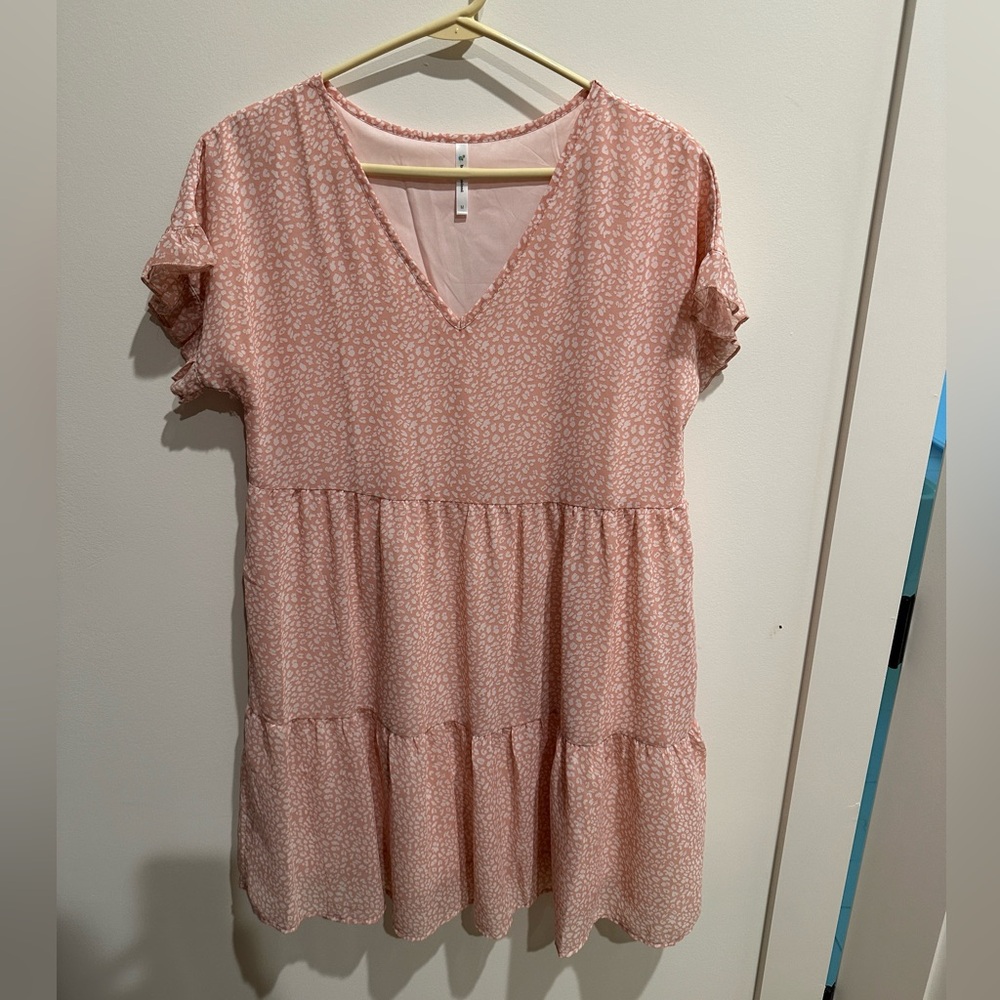 V neck ruffled hem casual mini dress